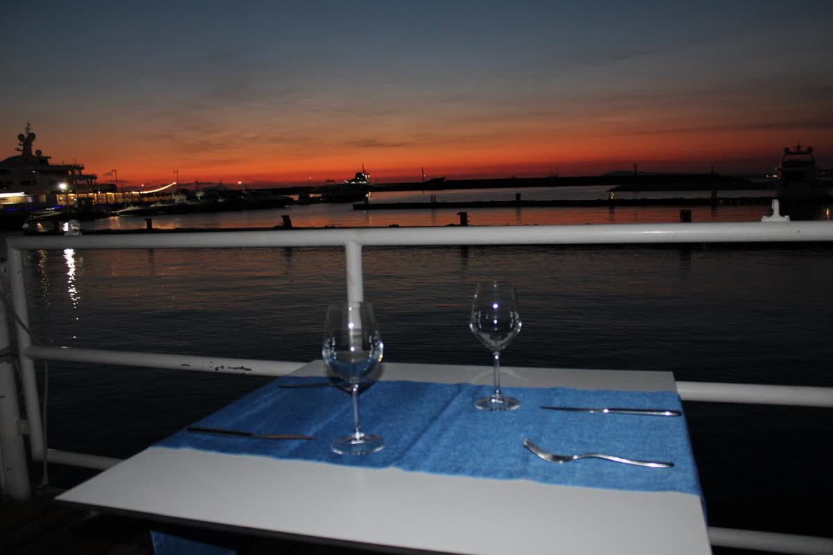Paiman Bistrot Cocktail on the sea: serate in musica per un’estate indimenticabile